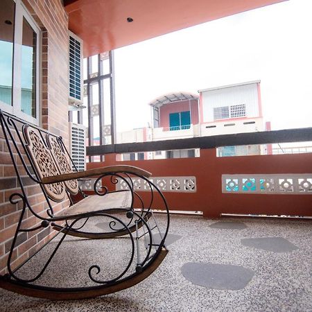 Ripoll'Es Homestay Chishang Exterior photo
